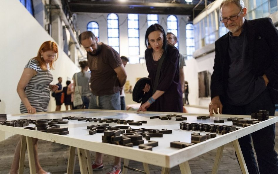 Galeria Arsenał w budynku dawnej elektrowni z początku XX w.