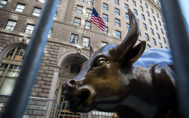 Nowojorska giełda NYSE mocno kluczyła w sprawie delistingu trzech chińskich spółek