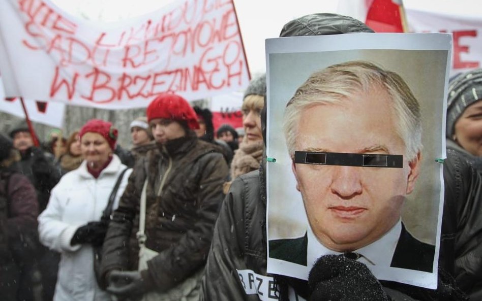 Plany ministra, mówiące początkowo o likwidacji ponad setki małych sądów, od razu wywoływały sprzeci