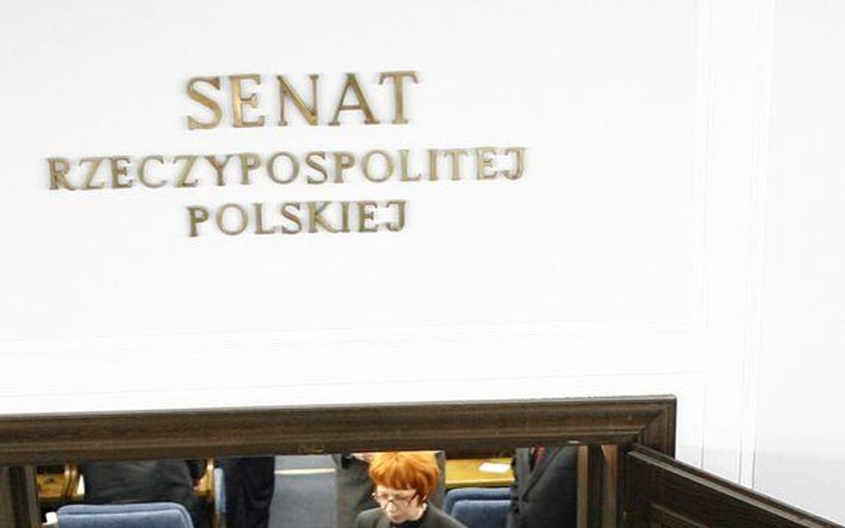 Senat dla PiS i PO. Fiasko Obywateli