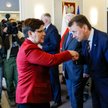 Premie dla członków rządu Beaty Szydło. KPRM odpowiada