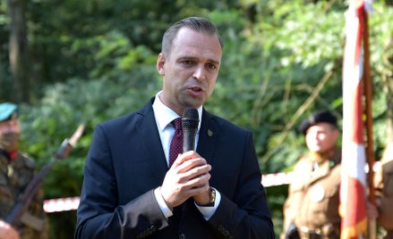 Prezes IPN rozwiązał umowę o pracę z dr. Greniuchem