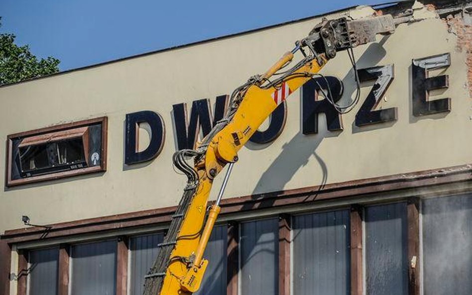 PKP chce zarobić miliony na nieruchomościach