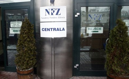 Nagrody dla urzędników Narodowego Funduszu Zdrowia