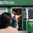 Kompania Piwowarska otwiera punkt skupu butelek po piwie każdej marki