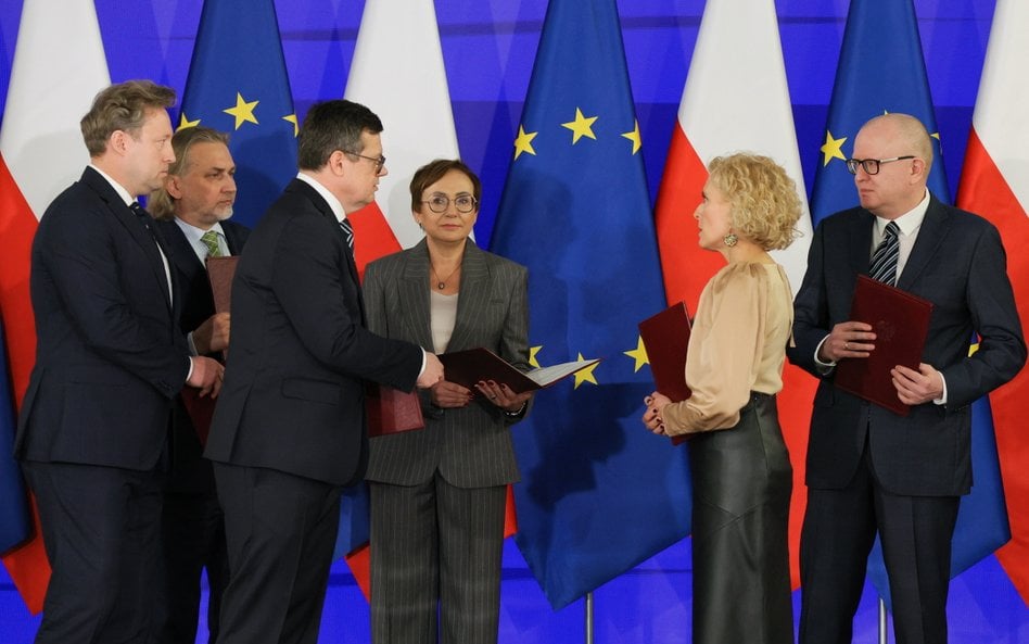 Dotychczas prezydent Karol Nawrocki przyjął przysięgi od dwojga spośród sześciu sędziów Trybunału Ko