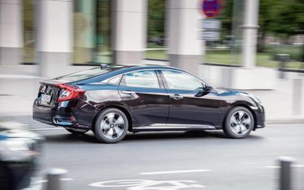 Honda Civic 4D, cena od: 87,4 tys. zł.