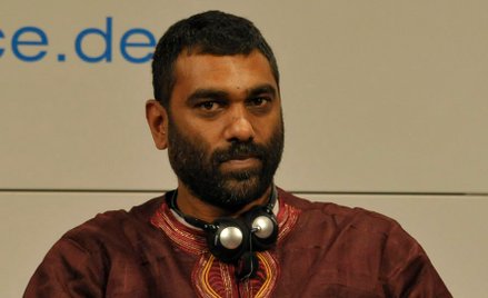 Kumi Naido, nowy prezes Amnesty International, został wybrany na to stanowisko w 2017 roku. Funkcję 