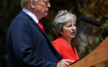 Donald Trump i Theresa May na konferencji prasowej po spotkaniu w Aylesbury