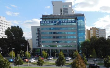 Siedziba uczelni Collegium Humanum po zmianie nazwy