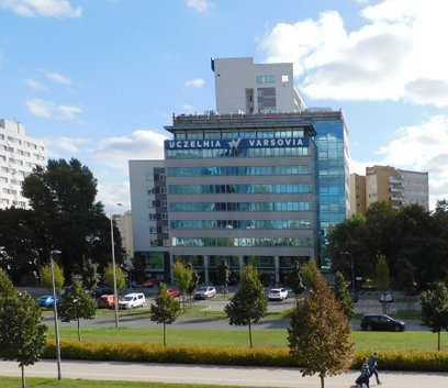 Siedziba uczelni Collegium Humanum po zmianie nazwy
