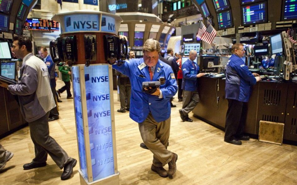 Branża finansowa znowu rozpycha się w S&P500. Będzie katastrofa?