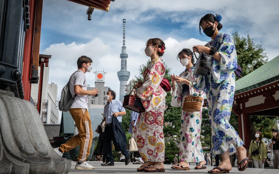 Japonia wciąż handluje z Rosją. Zwiększa import gazu