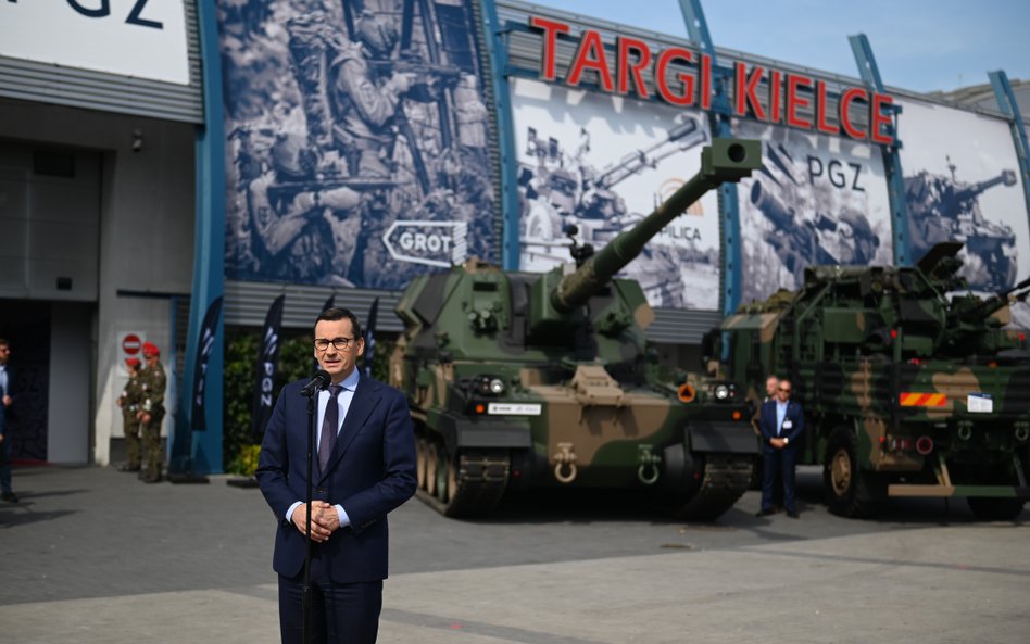 Premier Mateusz Morawiecki zapowiada rekordowe wydatki na modernizację i wzmocnienie armii.