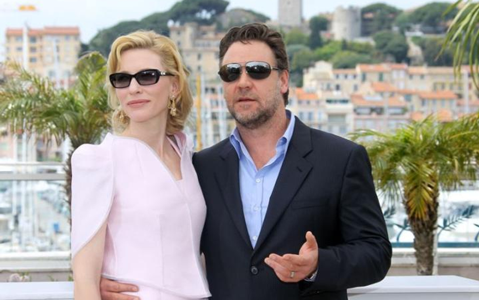 Russel Crowe (R) i Cate Blanchett (L)