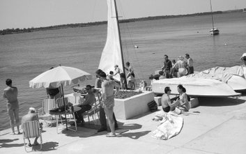 Dzięki bliskości Zegrza mieszkańcy Warszawy mogli przez chwilę poczuć się jak na Mazurach lub nad mo