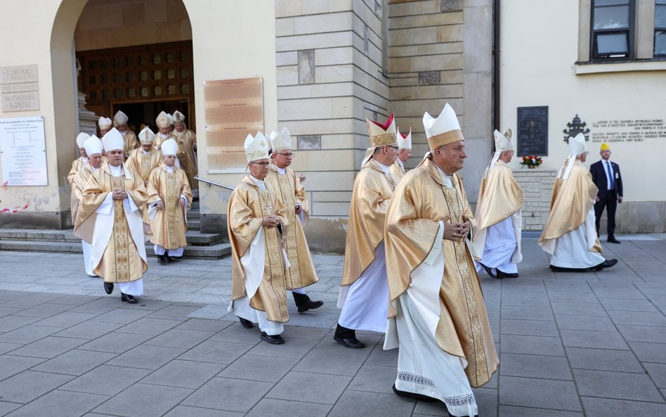 Biskupi biorący udział w Zebraniu Plenarnym Konferencji Episkopatu Polski