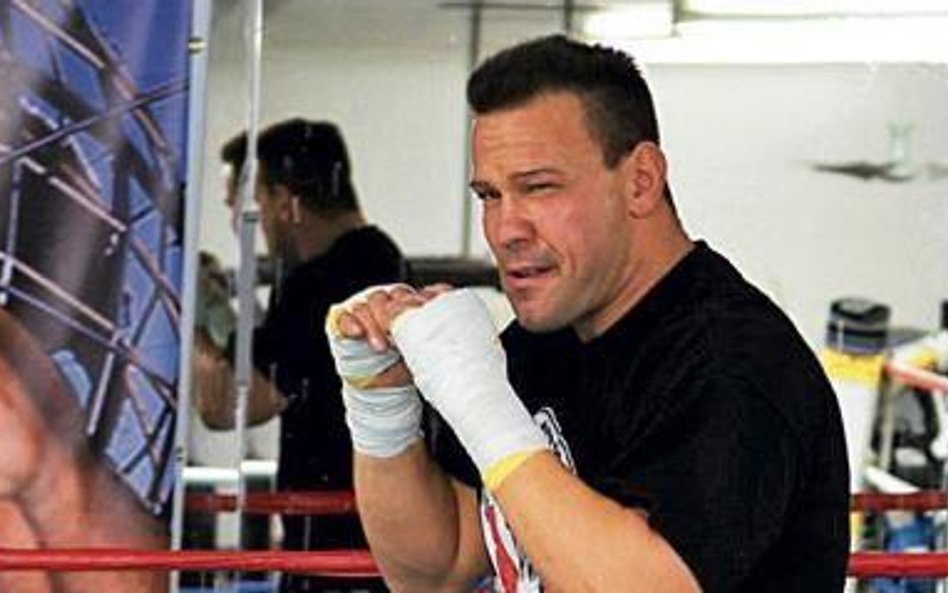 Tomasz Adamek jest faworytem w walce z Vinnym Maddalone’em
