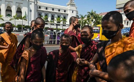 Koronawirus dotarł do kolejnego kraju: Pierwsze przypadki w Birmie