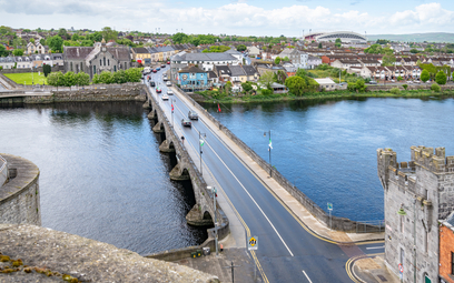 Most Thomond na rzece Shannon, Limerick, Irlandia.