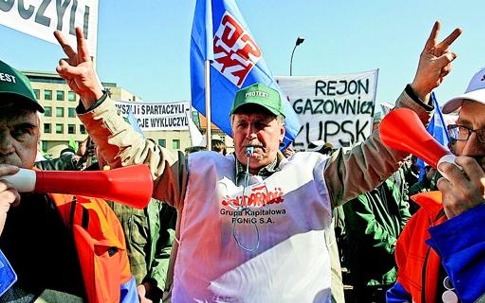 Głosy związkowców dla Platformy