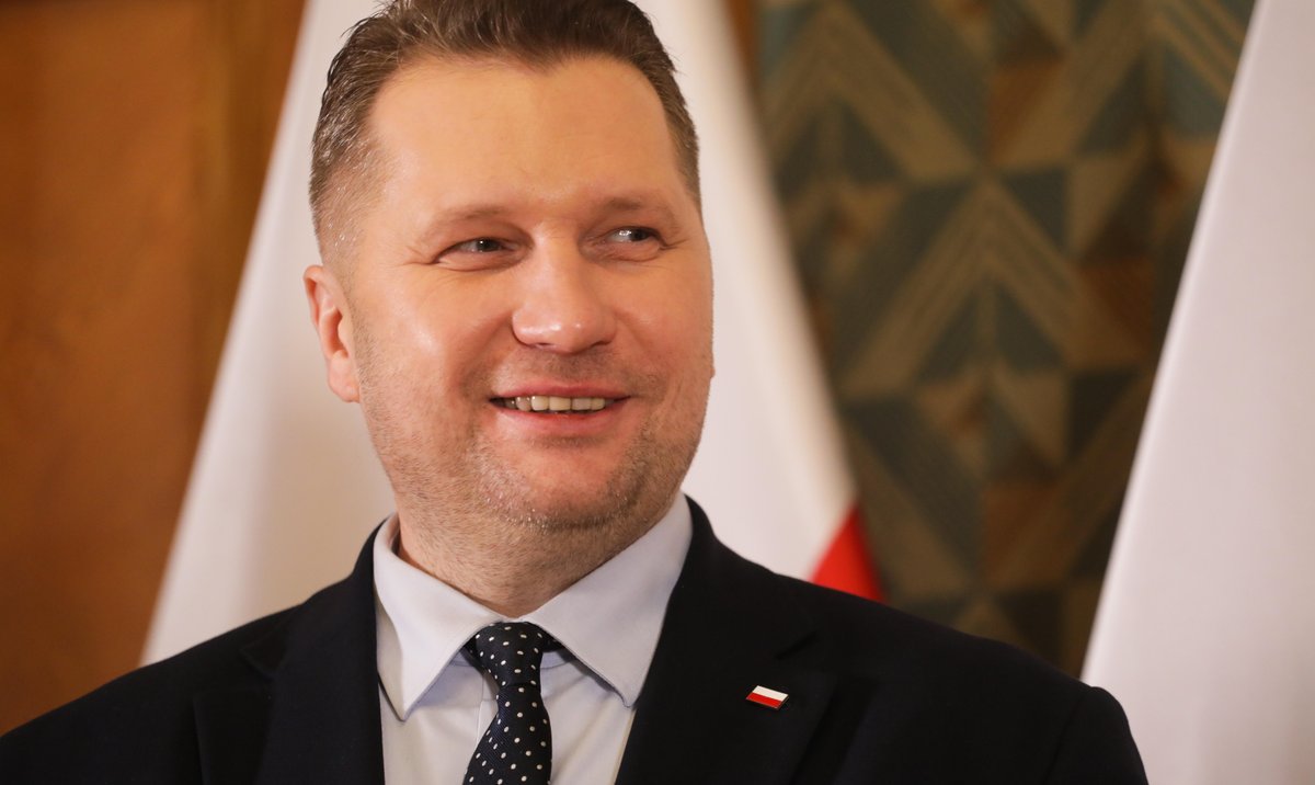 Latinské a obchodní třídy brzy vstoupí do škol