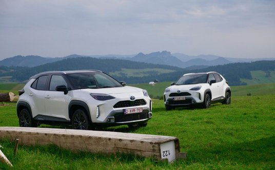 Toyota Yaris Cross AWD-i