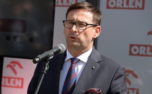 45 tys. zł wpłacił prezes Orlenu Daniel Obajtek (na zdjęciu).