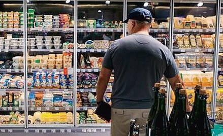 Kreml postanowił walczyć z inflacją sowieckimi metodami, czyli ręcznie regulować ceny w sklepach