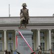 Warszawski pomnik Tadeusza Kościuszki dwa razy został zdewastowany w tym tygodniu.