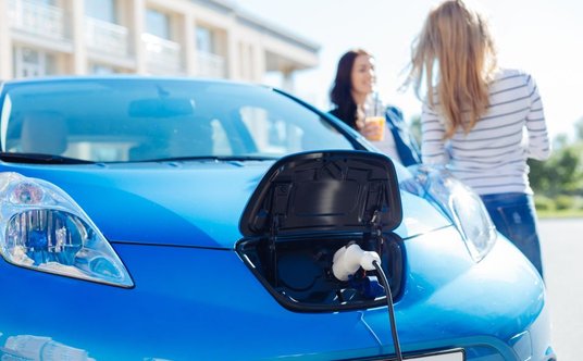 "dopłaty do aut elektrycznych"