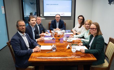 zdjęcie Relacja z debaty Polski Clean Tech