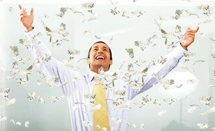 Pensje prezesów banków lekko w dół