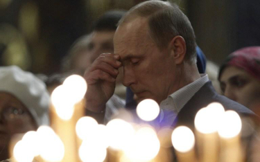 Cerkiew rosyjska krytykuje importowaną z Zachodu kulturę polityczną. Na zdjęciu: Władimir Putin podc