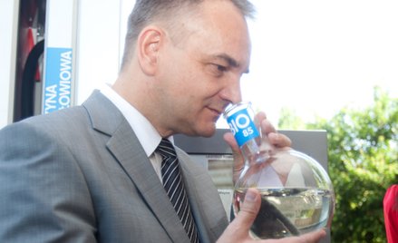 Waldemar Pawlak: Polska rozmawia z Rosją o renegocjacji cen gazu