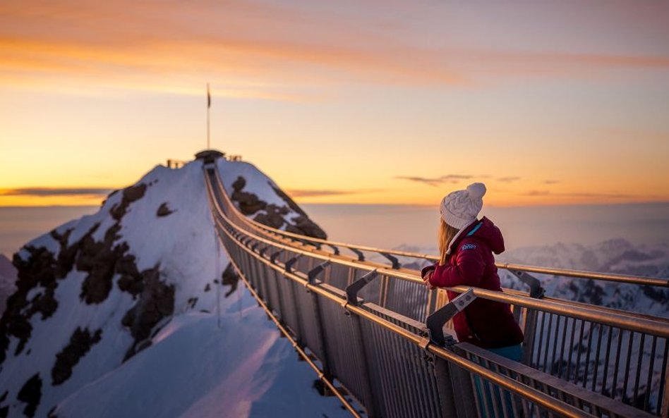 Za granicę wybiera się 23 proc. z planujących zimowy wypoczynek.