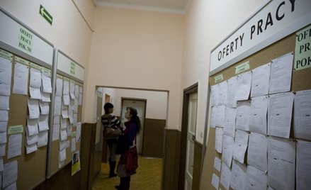 Bezrobotny nie naciągnie urzędnika