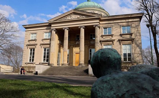 Królikarnia w słońcu