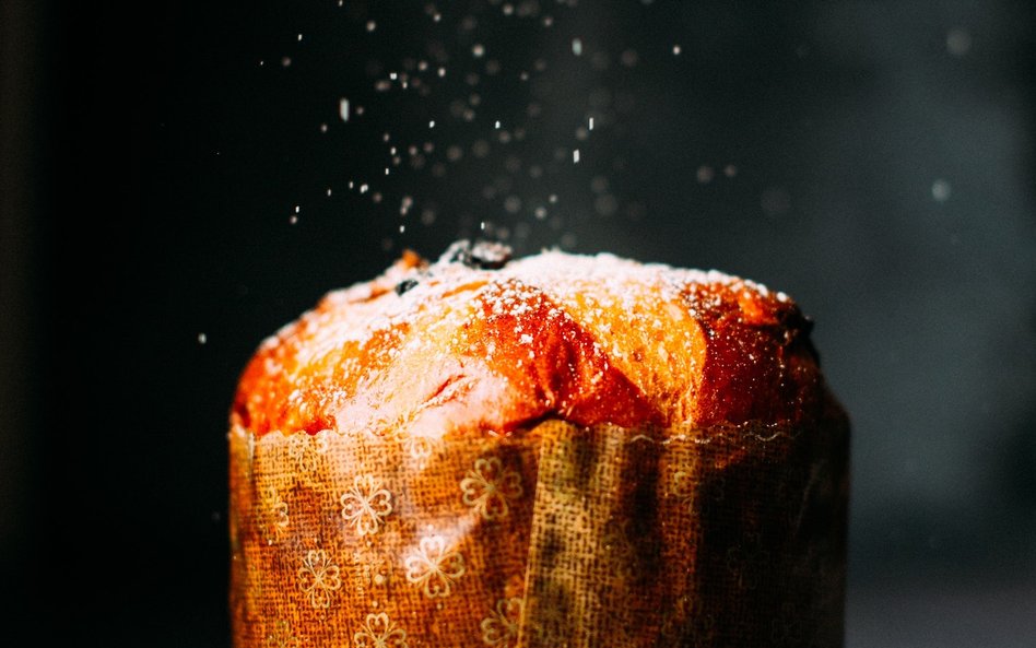 Panettone stało się we Włoszech symbolem świąt Bożego Narodzenia w drugiej połowie XIX wieku, po zje