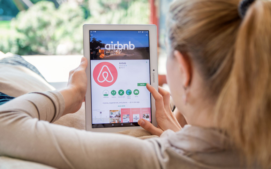Z hiszpańskiego Airbnb znikną dziesiątki tysięcy mieszkań. "Niezgodne z przepisami"