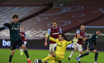 Fabiański pozostanie w Londynie do 2022 roku