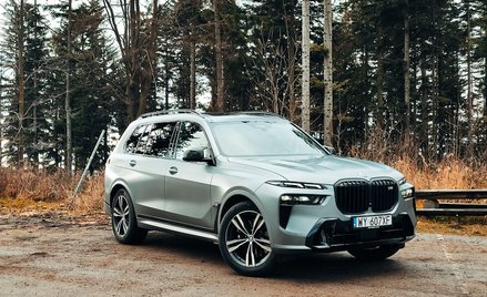 BMW X7 M60i: Coś więcej  niż modernizacja