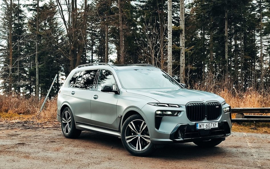 BMW X7 M60i: Coś więcej  niż modernizacja