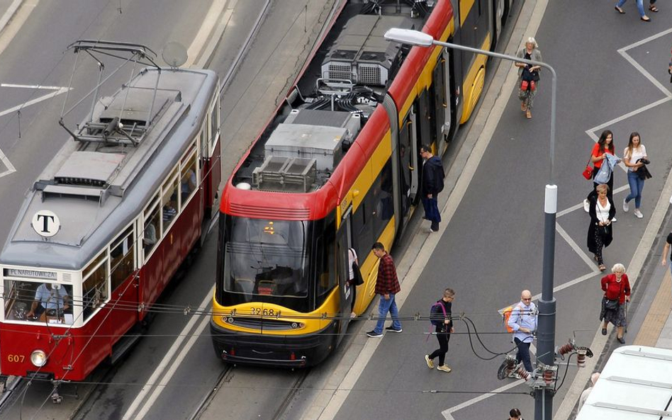 Czy do liderów partii rządzącej już dotarło, że napędem cywilizacji od średniowiecza są miasta?