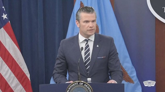 Sekretarz obrony USA Pete Hegseth