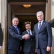 Prezydenci Polski i Litwy w Kijowie. Wspólny apel "o pokój i spokój"