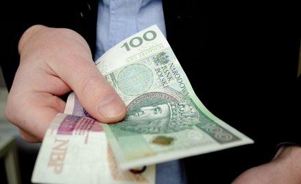 Epidemia i restrykcje wywołały wzrost szarej strefy