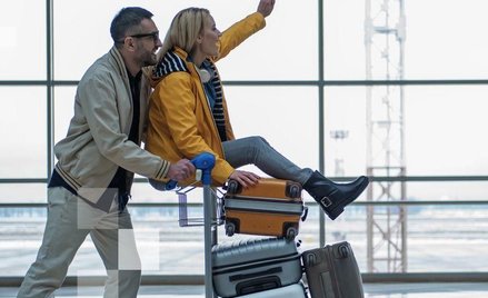 Ile kosztuje tygodniowe parkowanie na polskich lotniskach?