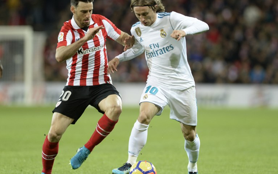 Luka Modrić, 32 lata. Urodził się w Zadarze. Zanim w 2012 roku trafił do Realu, grał w Dinamie Zagrz