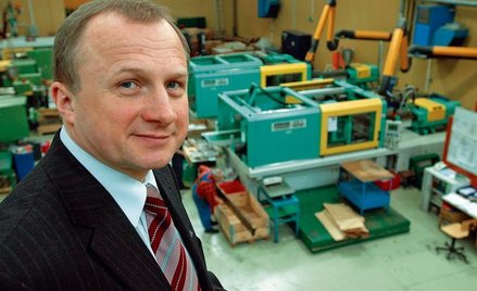 W niepewnych czasach trzeba ostrożnie wydawać pieniądze – twierdzi Janusz Niedźwiecki, prezes Apator